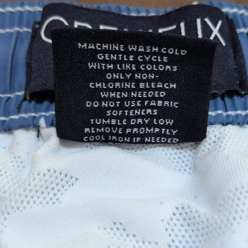 Cremieux Swimwear Men's Lined Trunks Size Large New Without Tag Star Print